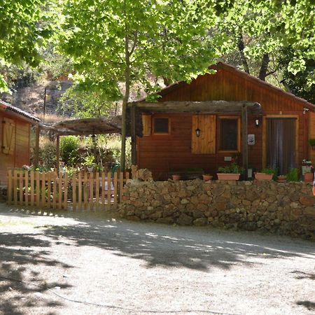 Cabanas Camping Sierra De Penascosa Exteriér fotografie