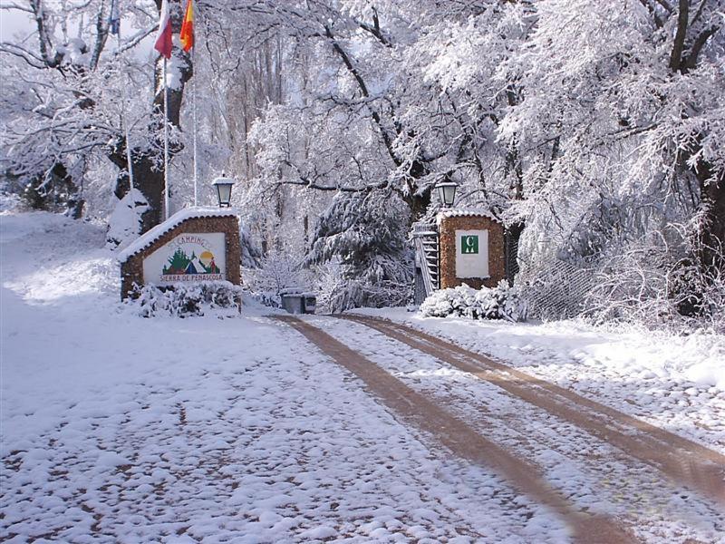 Cabanas Camping Sierra De Penascosa Exteriér fotografie