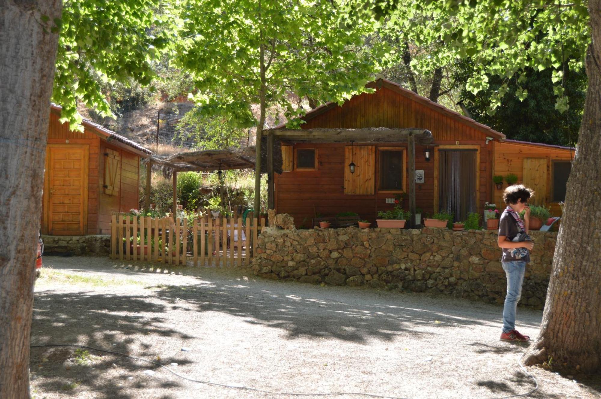 Cabanas Camping Sierra De Penascosa Exteriér fotografie