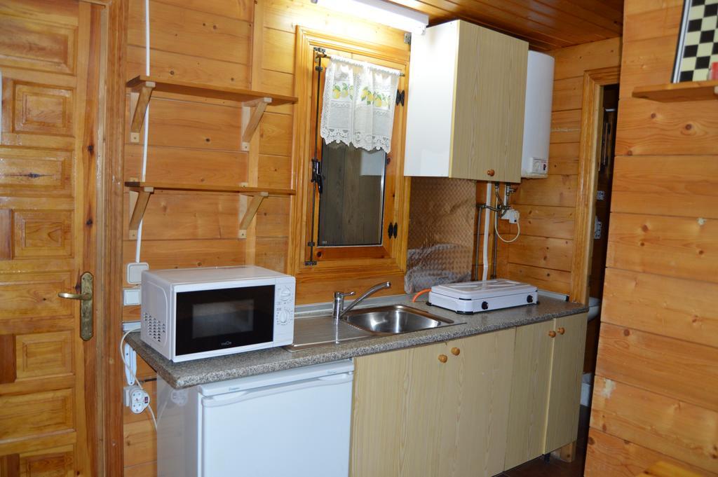 Cabanas Camping Sierra De Penascosa Exteriér fotografie